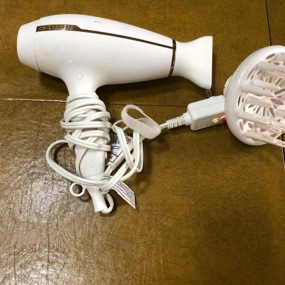 Kristen Ess Ionic Professional Blow Dryer